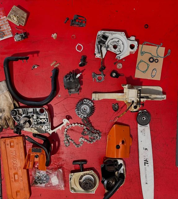🔧 Aux grands maux, les grands remèdes !
Chez Motoculture 2 Roues 44, on s’occupe de tout ! 💪
De la petite panne à la réparation la plus complexe, nos mécanos sont là pour réparer, entretenir et remettre votre matériel en route. 🛠️
👉 En panne ? À réviser ? Déposez-nous votre matériel !
#Motoculture2Roues44 #Réparation #Entretien #Mécanique #nostechniciensontdutalent